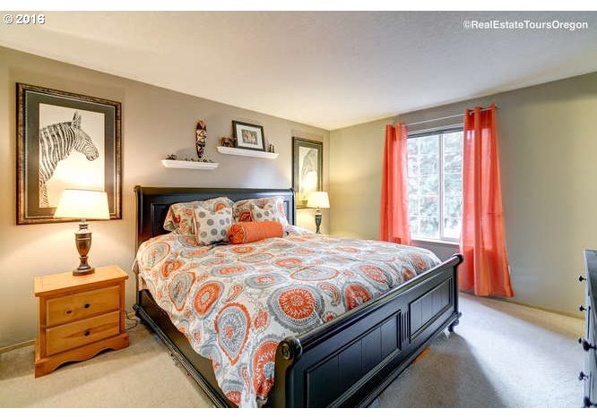 12845 Southwest Hart Road Beaverton, OR 97008 - Photo 10 of 22 Gallery Image 10