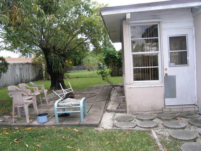 17825 Southwest 112th Court Miami, FL 33157 - Photo 15 of 17