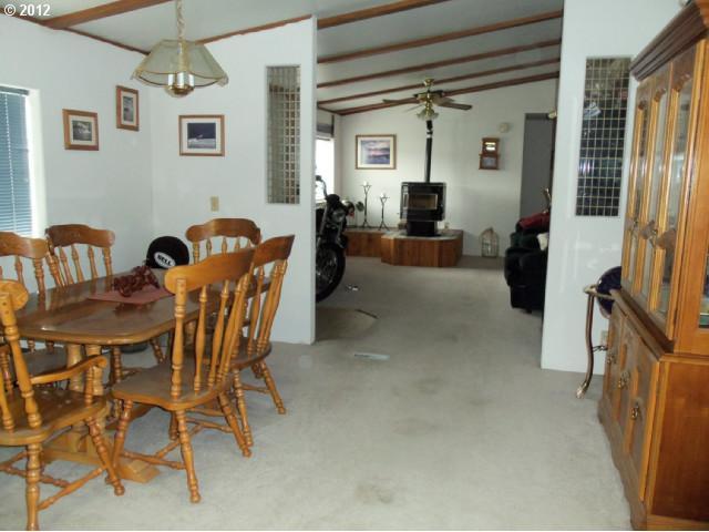 3212 Tamarack Road Hood River, OR 97031 - Photo 10 of 15 Gallery Image 10