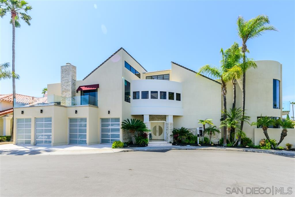 4 Buccaneer Way Coronado, CA 92118 - Photo 2 of 24