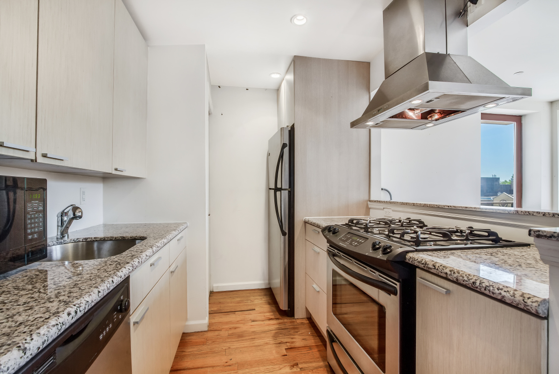 65 Maspeth Avenue, Unit 4C Brooklyn, NY 11211 - Photo 2 of 5