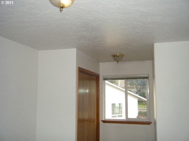724A Pioneer Road, Unit 3 Brookings, OR 97415 - Photo 15 of 16 Gallery Image 15
