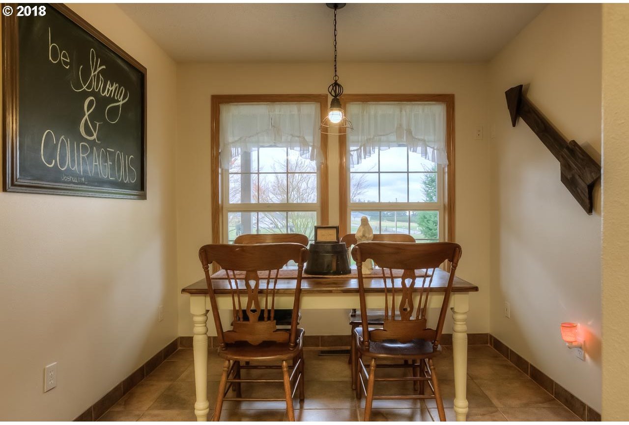 11631 Steinkamp Road Southeast Aumsville, OR 97325 - Photo 6 of 31 Gallery Image 6