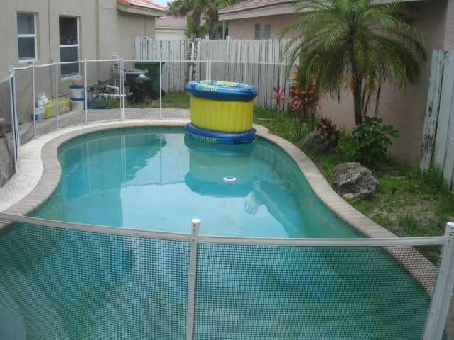18232 Southwest 5th Street Pembroke Pines, FL 33029 - Photo 8 of 22