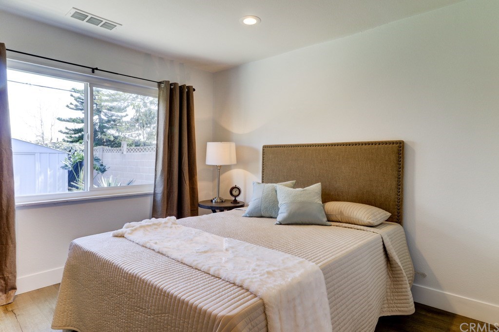 2444 Fordham Drive Costa Mesa, CA 92626 - Photo 26 of 50