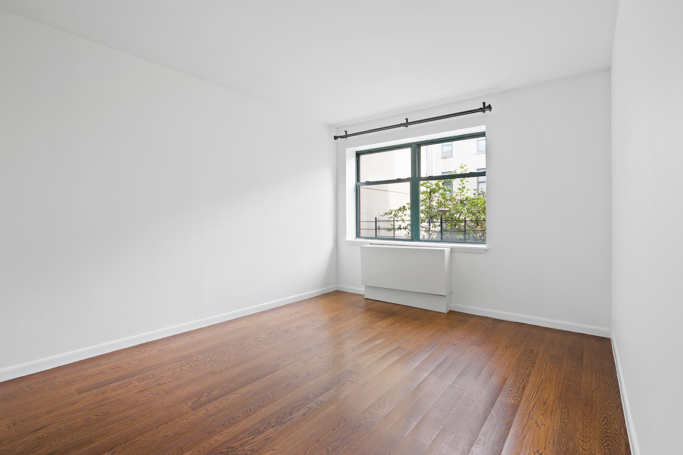 2002 5th Avenue, Unit 3A Manhattan, NY 10035 - Photo 3 of 7