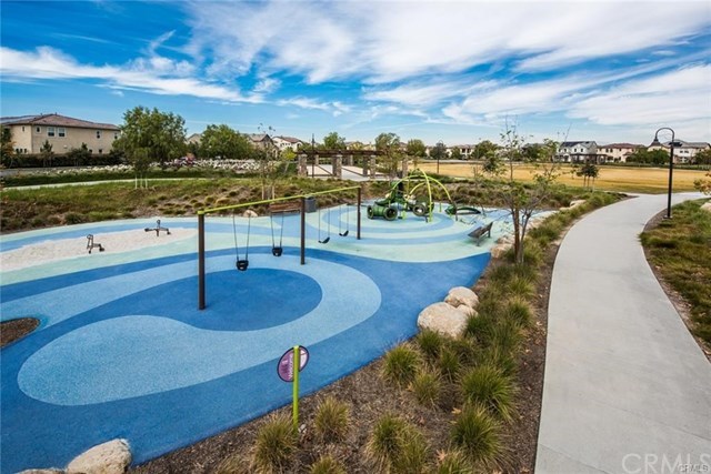 261 Barnes Road Tustin, CA 92782 - Photo 29 of 31