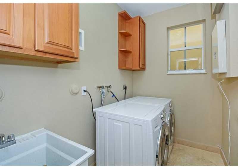 Savanna Weston, FL 33327 - Photo 18 of 30