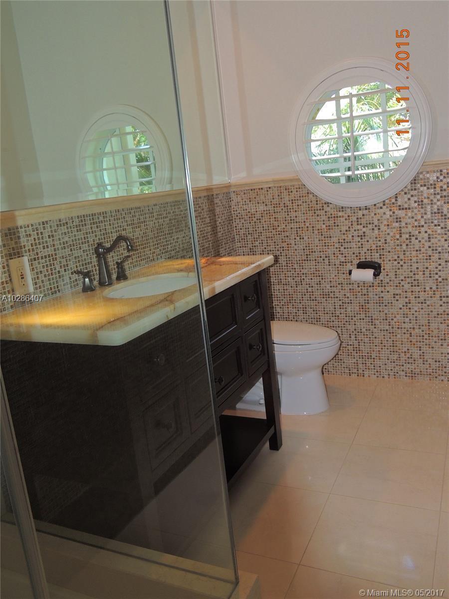 2900 Paddock Road Weston, FL 33331 - Photo 16 of 36