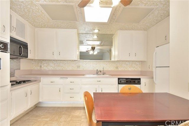 $235,000 | 1330 Oakmont Road, Unit 144L, Seal Beach, CA 90740