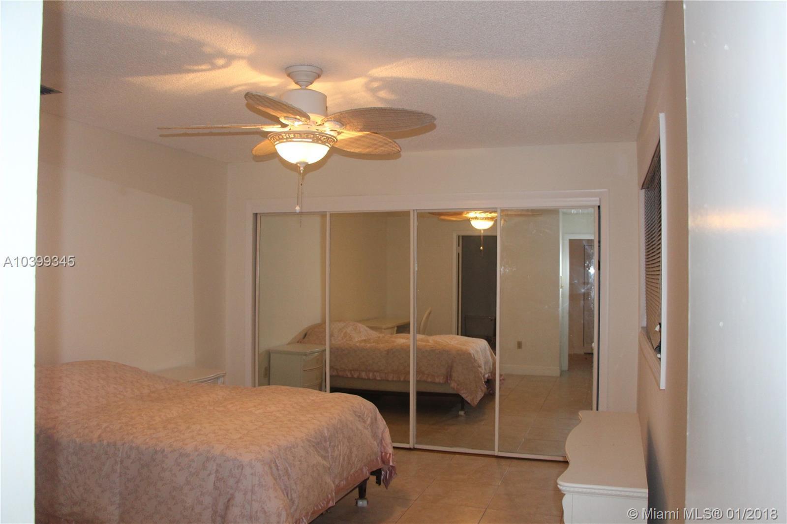 4716 Southwest 67th Avenue, Unit D1 Miami, FL 33155 - Photo 11 of 18