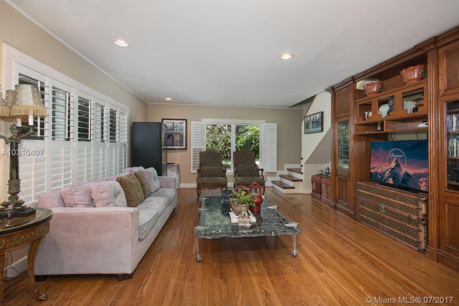 4845 Southwest 80th Street Miami, FL 33143 - Photo 12 of 26
