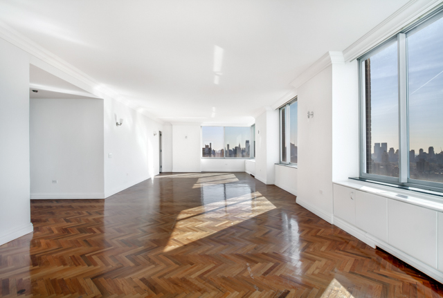 360 East 88th Street, Unit 42A Manhattan, NY 10128 - Photo 7 of 24