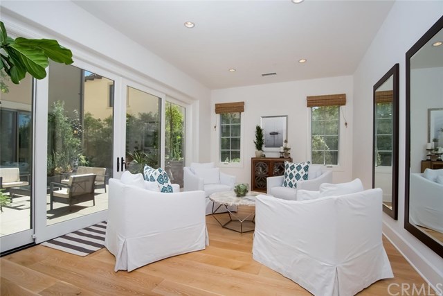 115 Treasure Irvine, CA 92602 - Photo 9 of 74