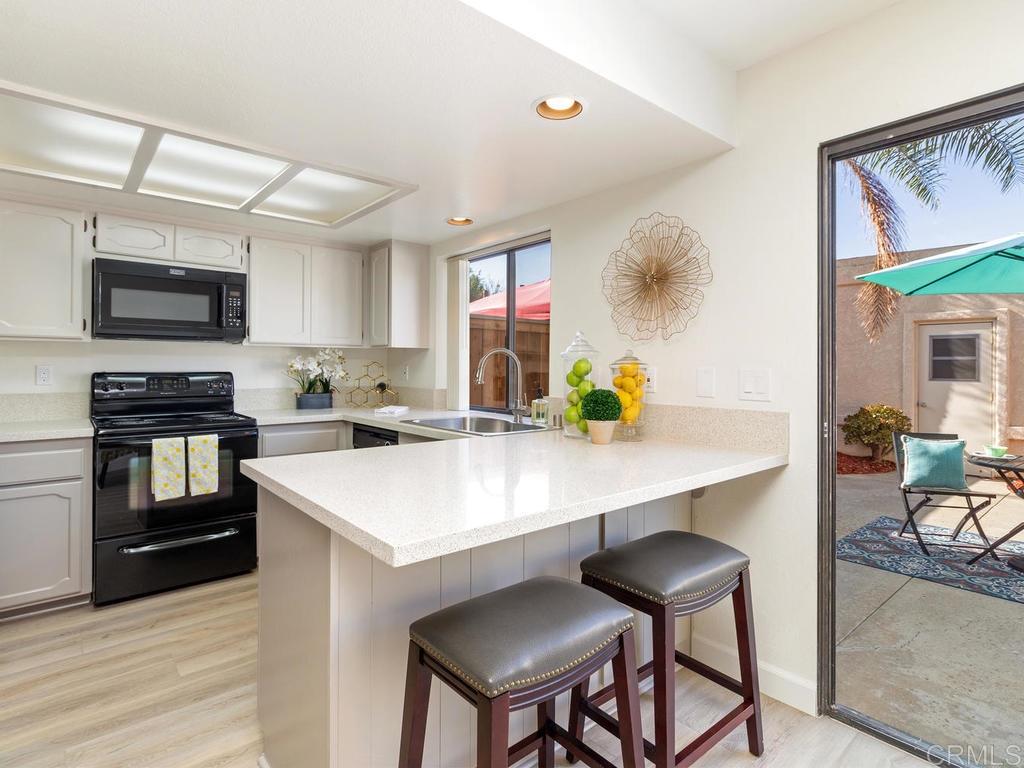 6943 Peachtree Road Carlsbad, CA 92011 - Photo 8 of 25 Gallery Image 8