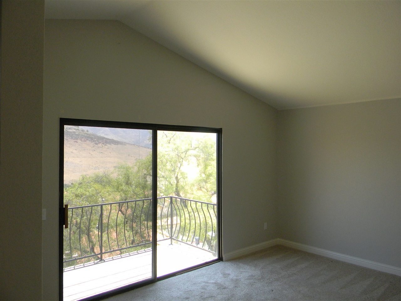 10233 Greenleaf Road Spring Valley, CA 91977 - Photo 14 of 21