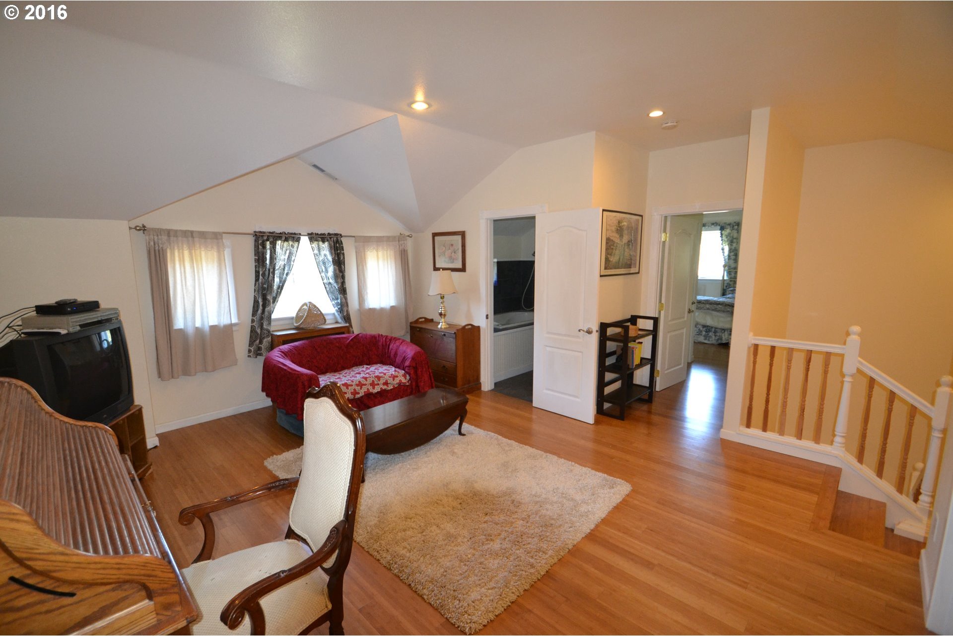 2900 Rose Valley Road Kelso, WA 98626 - Photo 5 of 25 Gallery Image 5