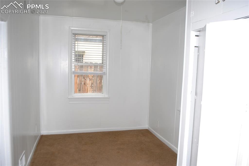 615 Prairie Road Colorado Springs, CO 80909 - Photo 8 of 20