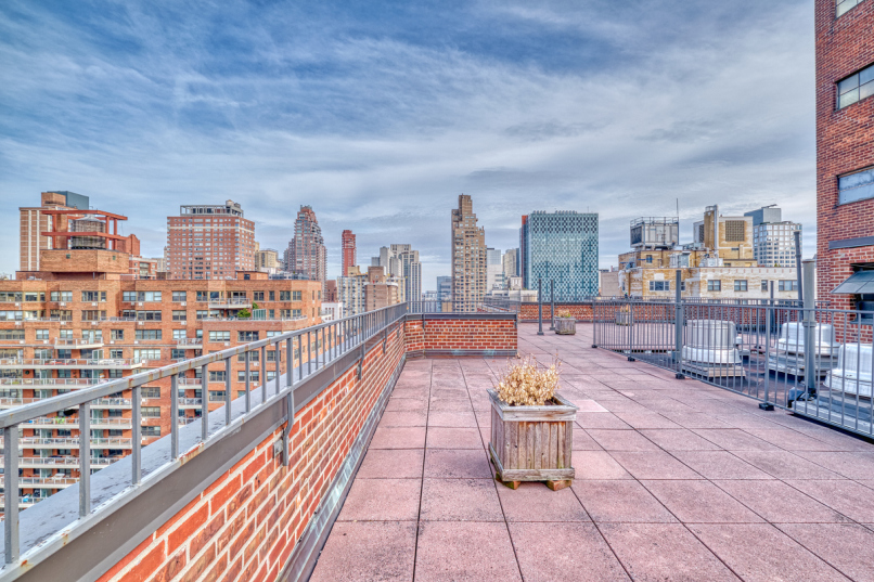 233 E 69th St, Manhattan, NY 10021 - Photo 10 of 10