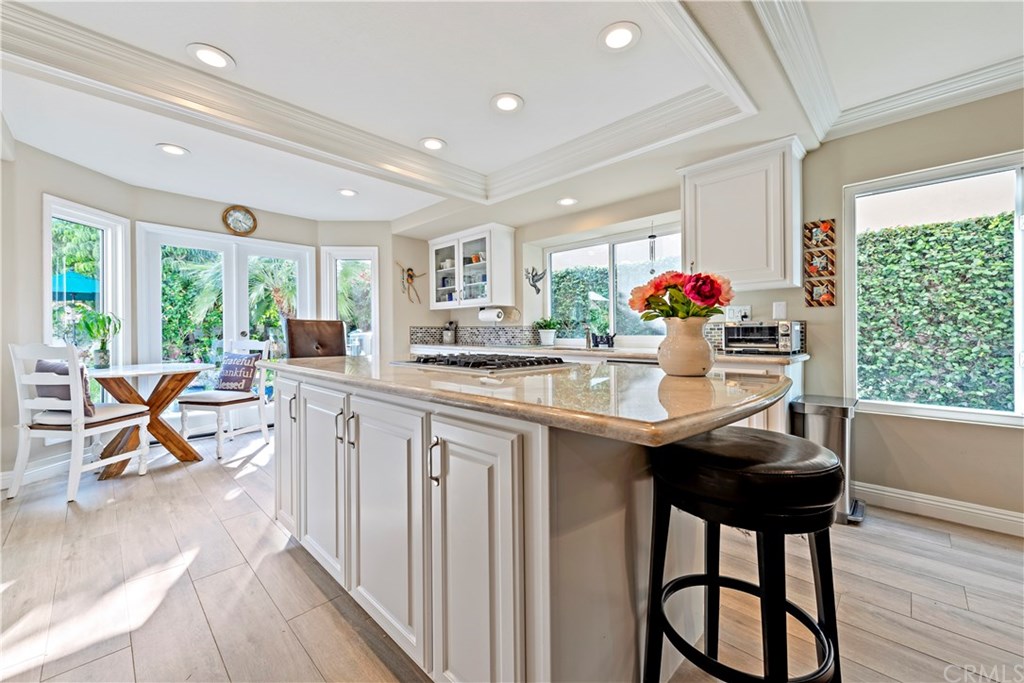 2152 Vallejo Drive Tustin, CA 92782 - Photo 12 of 35