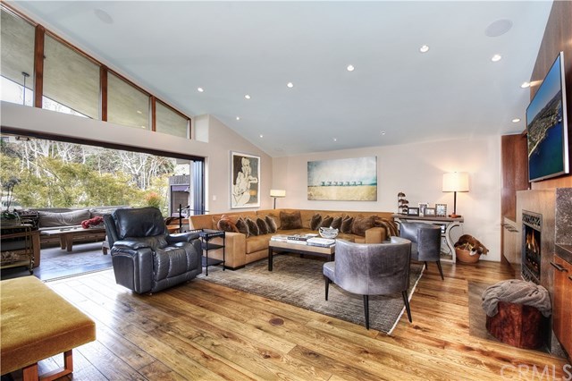 253 Emerald Bay Laguna Beach, CA 92651 - Photo 3 of 59