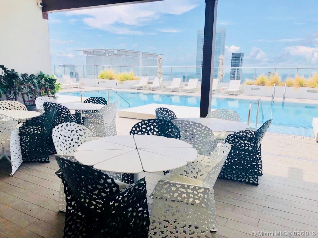 1010 Brickell Avenue, Unit 4203 Miami, FL 33131 - Photo 17 of 26