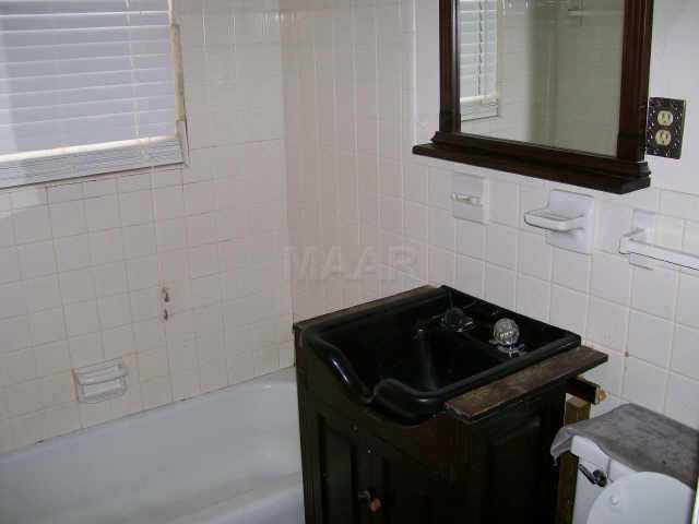 4240 Chippewa Road Memphis, TN 38118 - Photo 6 of 8 Gallery Image 6