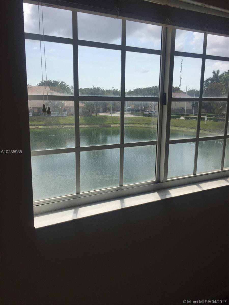 14279 Southwest 121st Place, Unit 4 Miami, FL 33186 - Photo 17 of 23