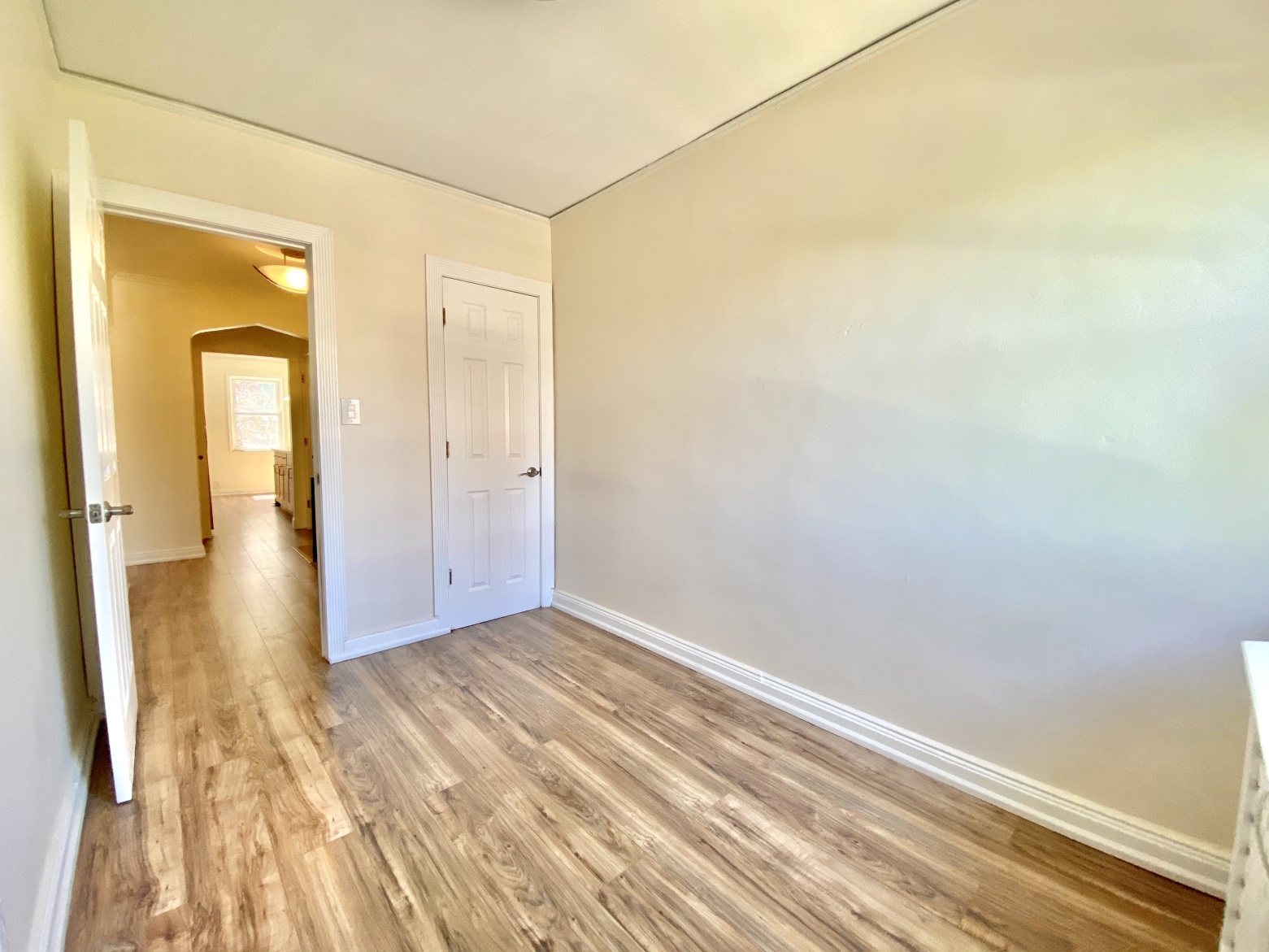 20-15 29th Street, Unit 2 Queens, NY 11105 - Photo 12 of 14