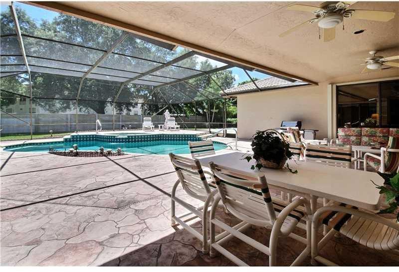 390 Northwest 53rd Street Boca Raton, FL 33487 - Photo 23 of 28