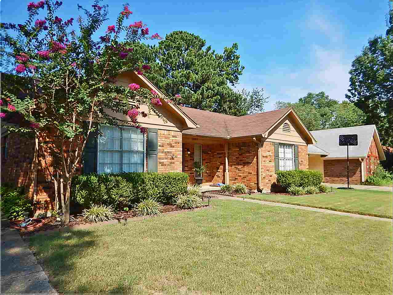 3889 Luther Road Bartlett, TN 38135 - Photo 1 of 20 Gallery Image 1