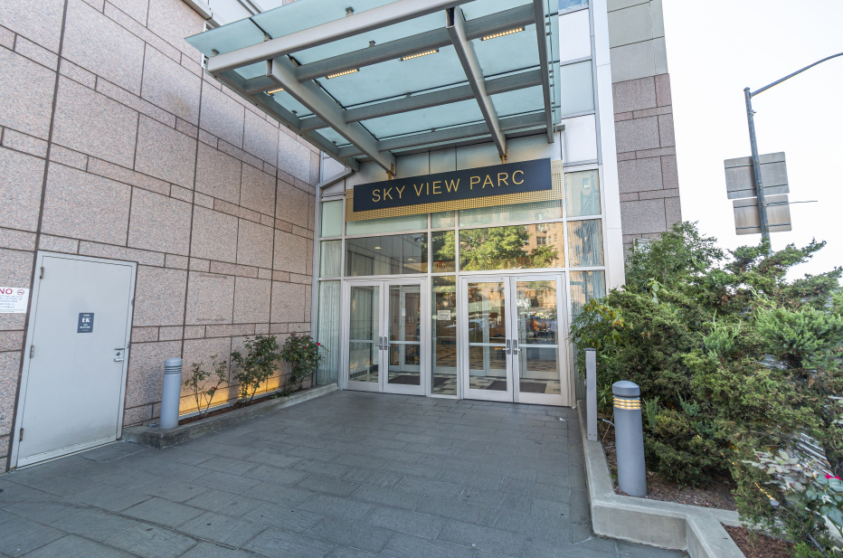 Tower 3 40-22 College Point Blvd, Queens, NY 11354 - Photo 3 of 3