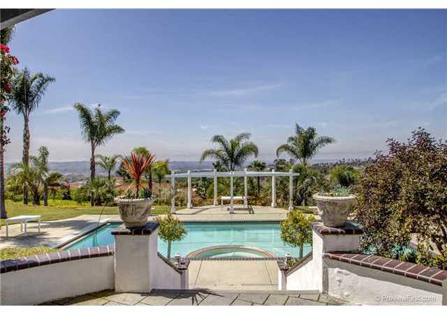 840 Grove View Road Oceanside, CA 92057 - Photo 20 of 25 Gallery Image 20