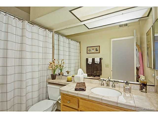 7018 Ivy Street Carlsbad, CA 92011 - Photo 19 of 23