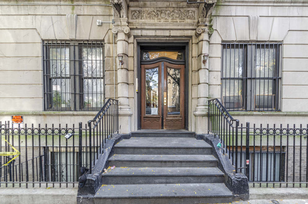 230 E 27th St, Manhattan, NY 10016 - Photo 2 of 2