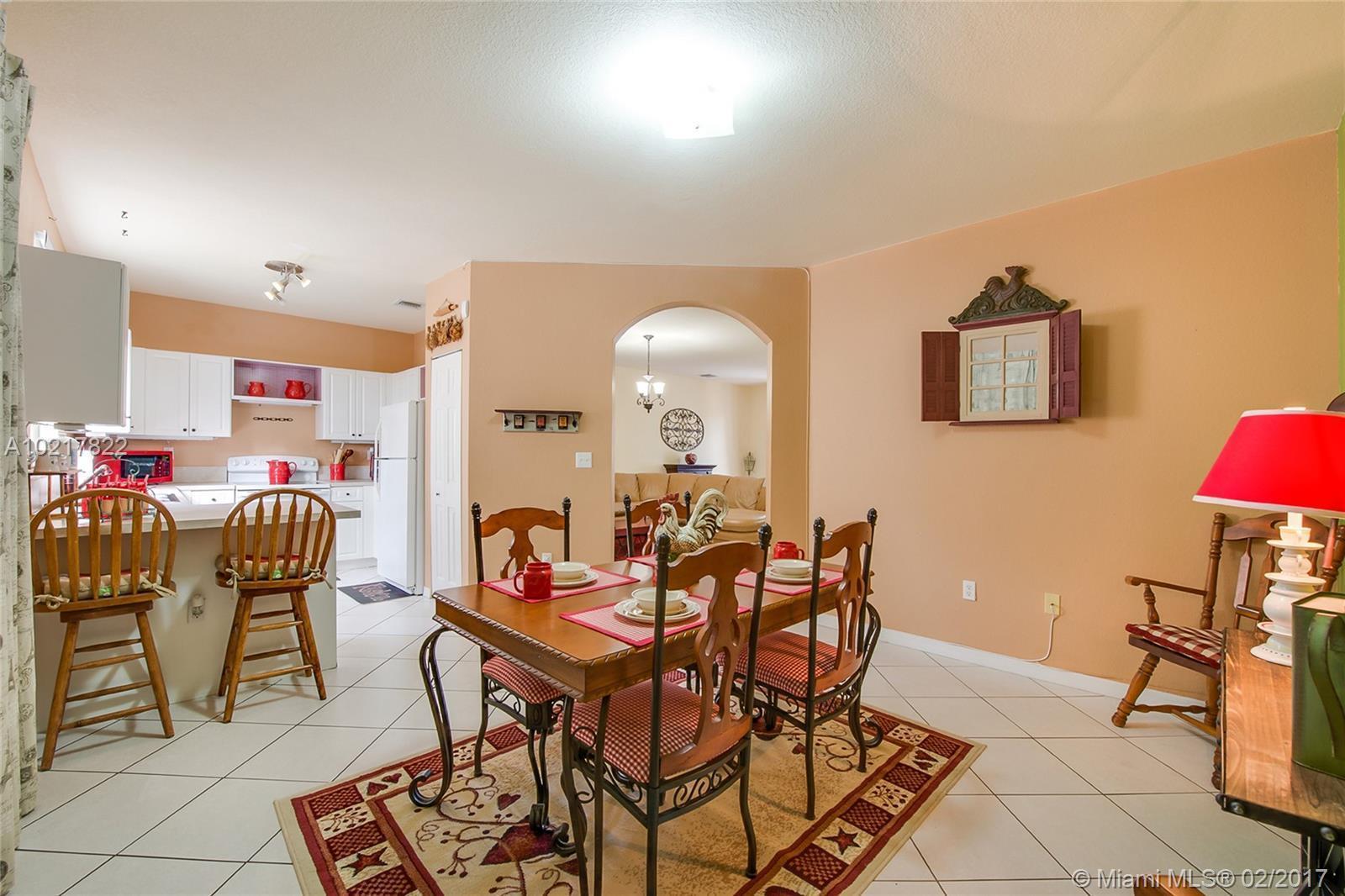60 Southeast 6th Road, Unit 60 Homestead, FL 33030 - Photo 7 of 15