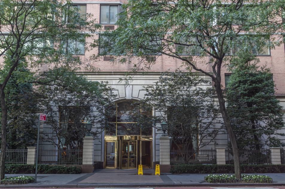 The Lucerne 350 E 79th St, Manhattan, NY 10075 - Photo 3 of 3