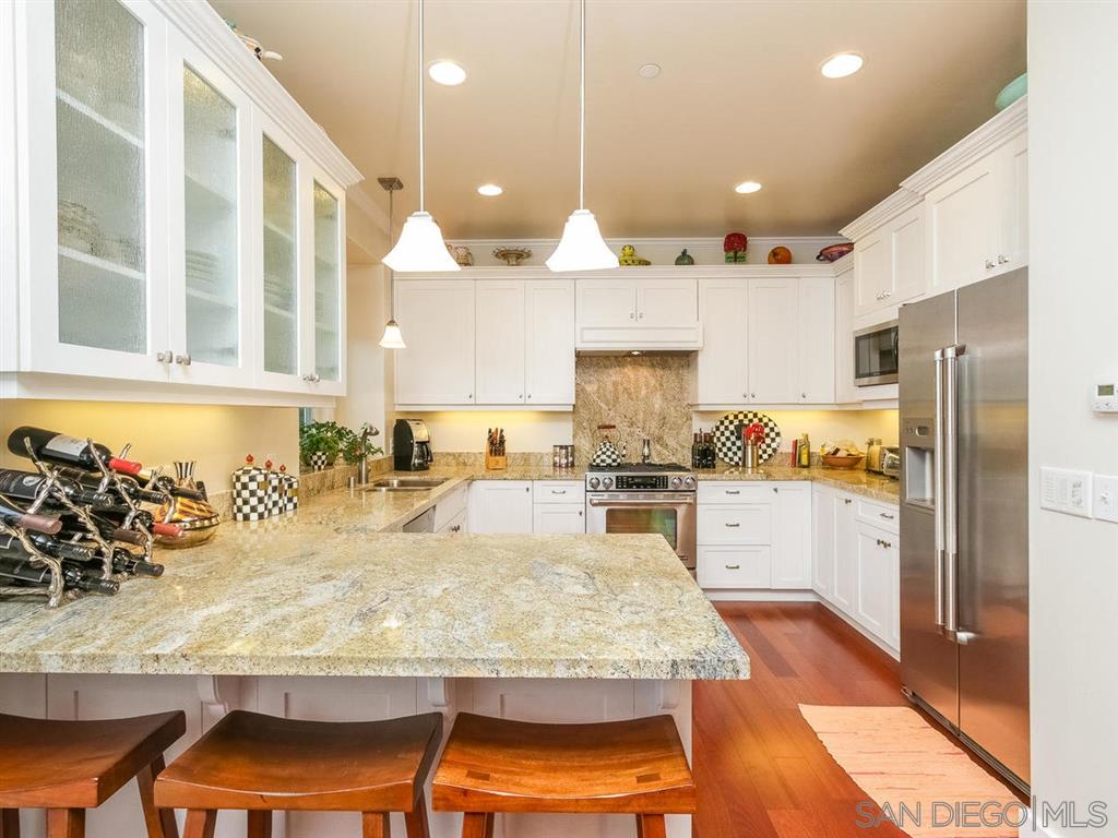 401 E Avenue Coronado, CA 92118 - Photo 8 of 25