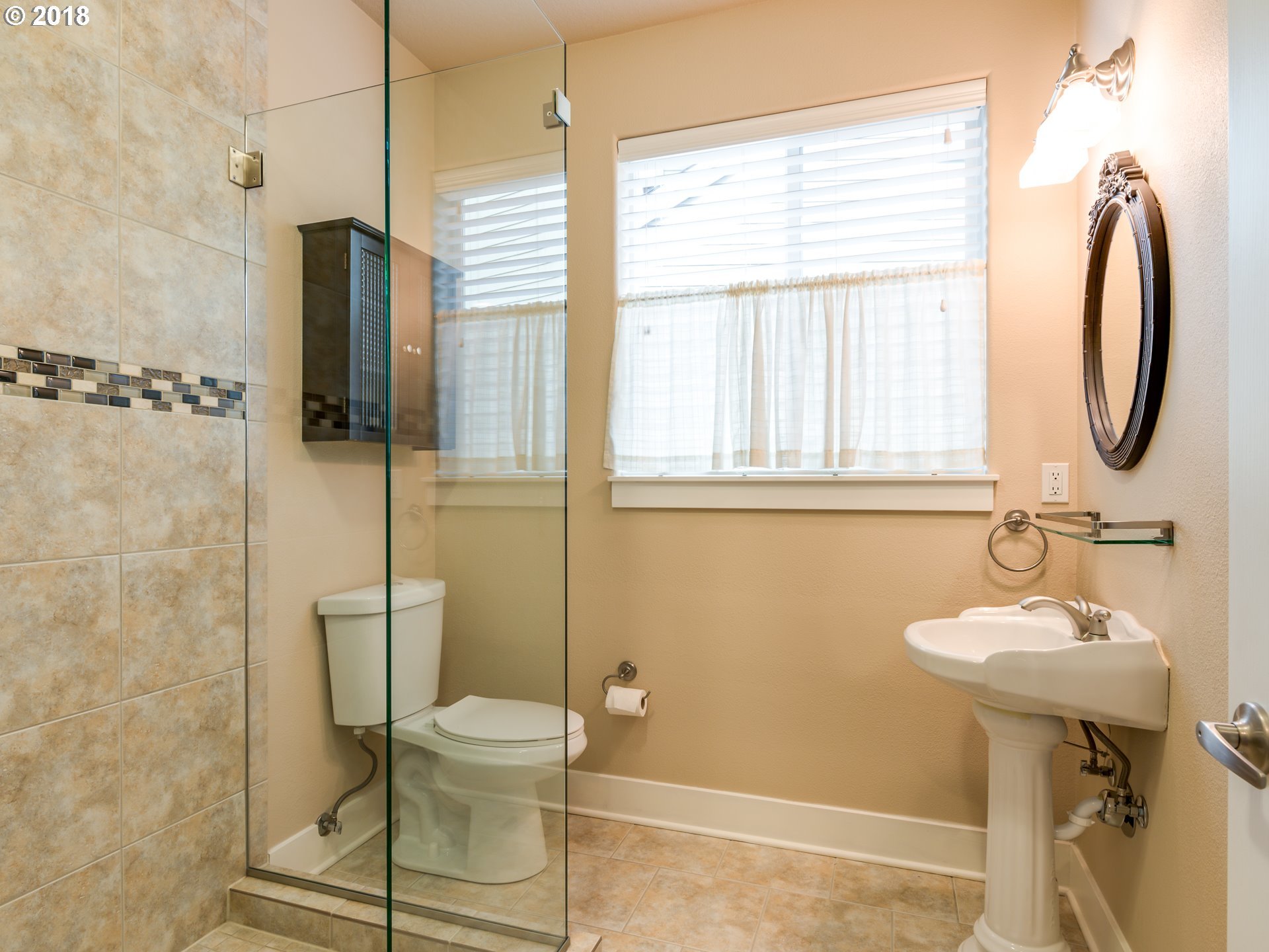 11184 Southwest Koller Street Tualatin, OR 97062 - Photo 10 of 29