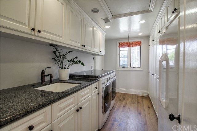 $2,500,000 | 1836 Port Barmouth Place, Newport Beach, CA 92660