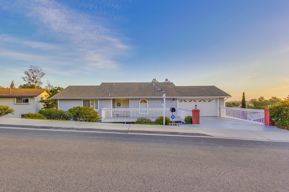 582 Aldwych Road El Cajon, CA 92020 - Photo 1 of 25 Gallery Image 1