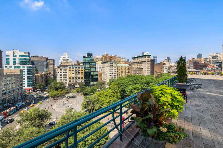 1 Irving Place, Unit G24A Manhattan, NY 10003 - Photo 6 of 16