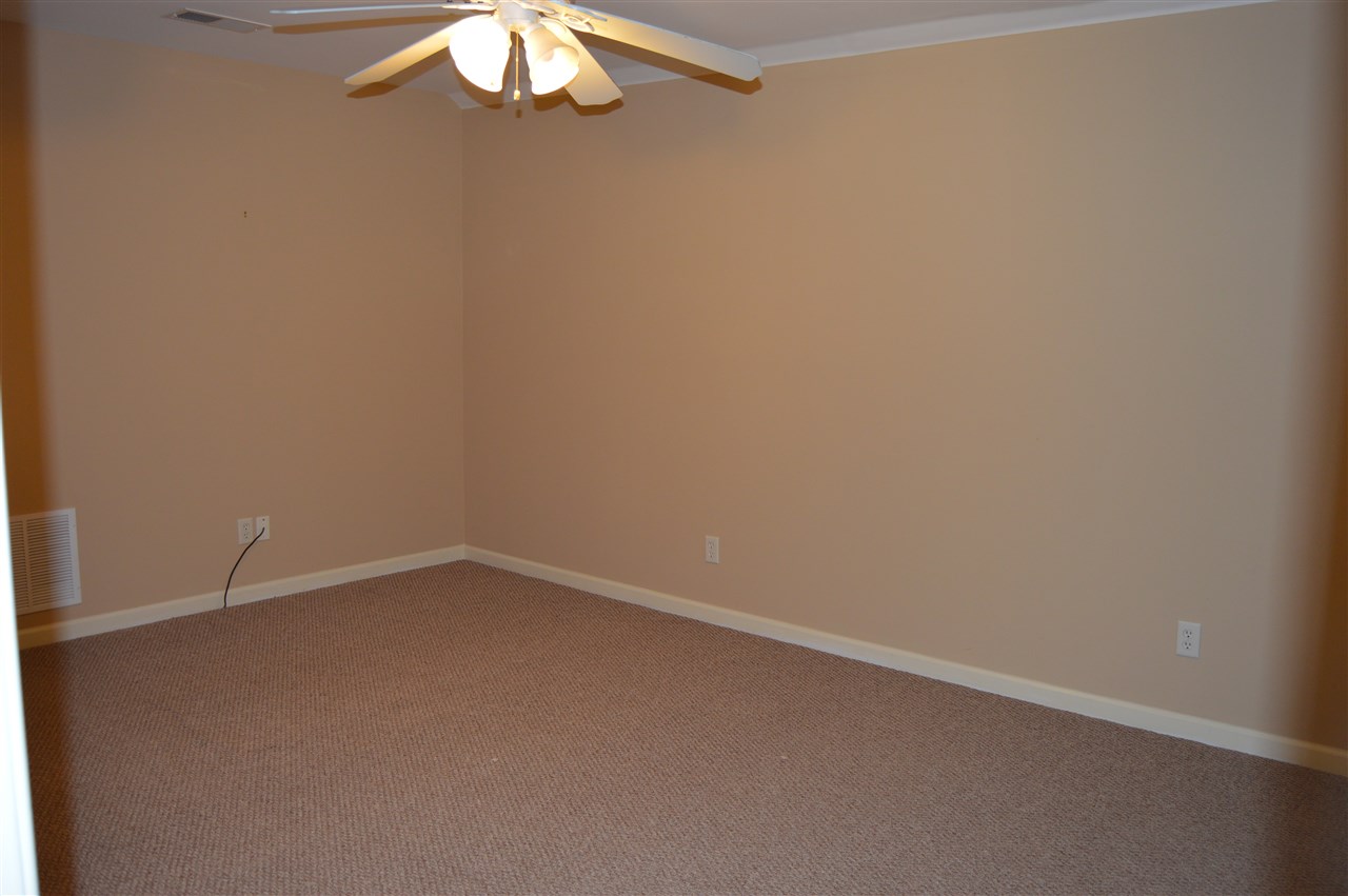 9460 Johnson Road Germantown, TN 38139 - Photo 16 of 19 Gallery Image 16