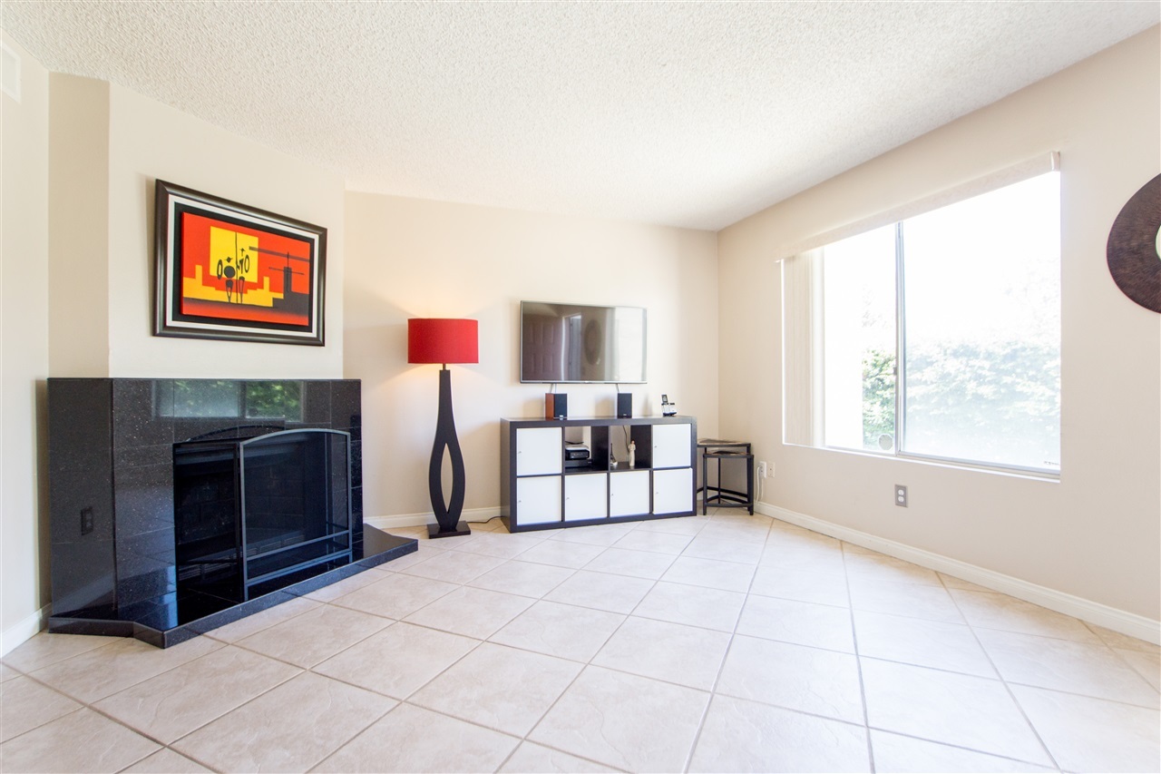 280 Espanas Glen Escondido, CA 92026 - Photo 6 of 25