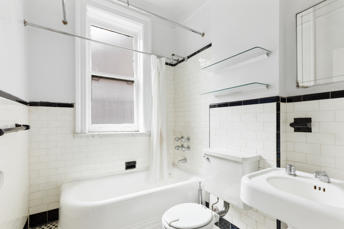 50 East 96th Street, Unit 5A Manhattan, NY 10128 - Photo 6 of 8