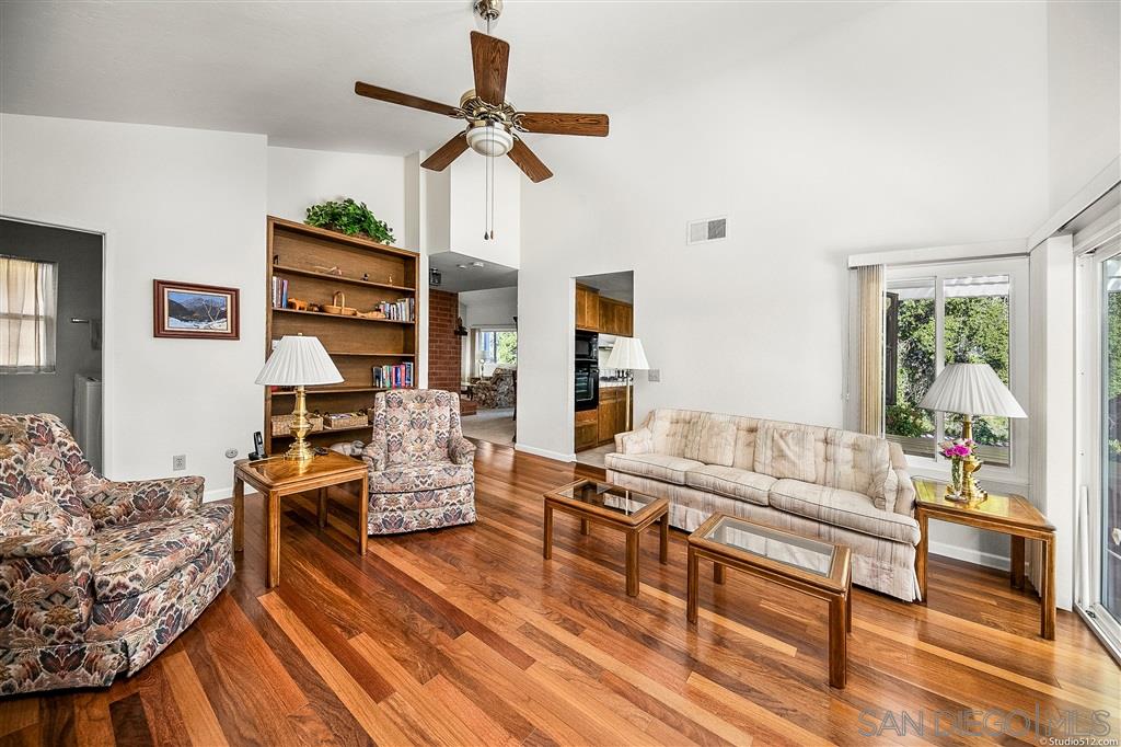28752 Canyon Road Valley Center, CA 92082 - Photo 8 of 25