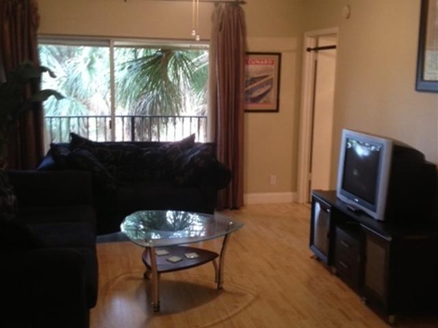 Jacaranda Plantation, FL 33324 - Photo 8 of 14