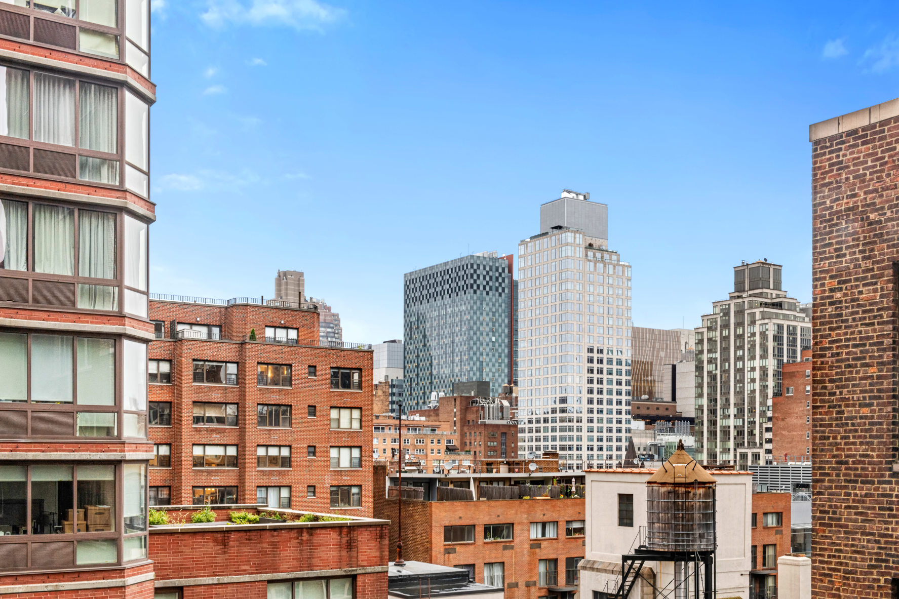 301 East 63rd Street, Unit 9A Manhattan, NY 10065 - Photo 9 of 12