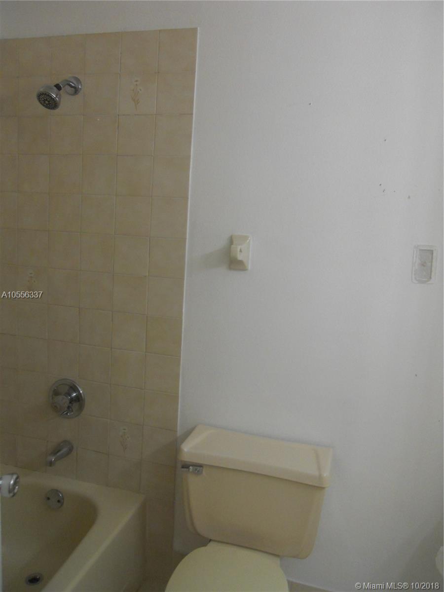 5975 Southwest 137th Avenue, Unit 803 Miami, FL 33183 - Photo 25 of 40
