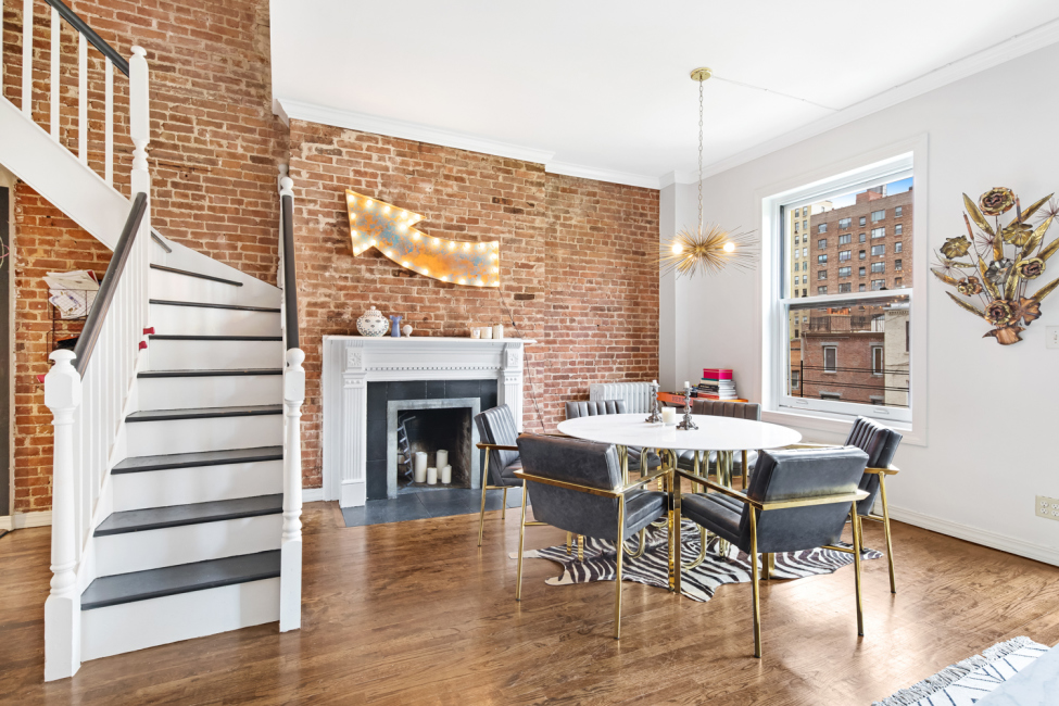 131 West 77th Street, Unit 4 Manhattan, NY 10024 - Photo 3 of 7